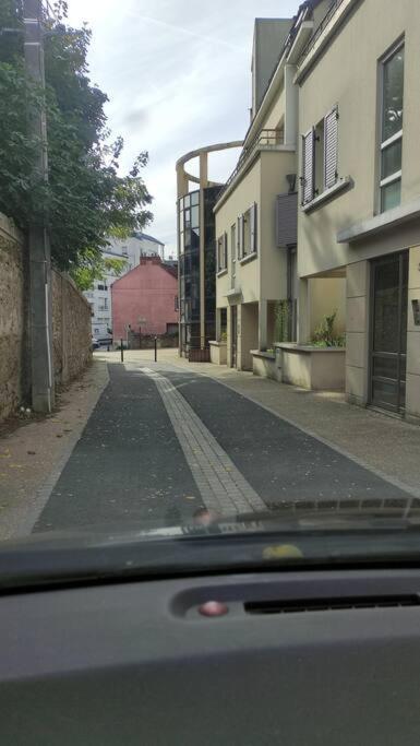 アティス・モンスF4 - Duplex Spacieux Proche D'Orlyアパートメント エクステリア 写真